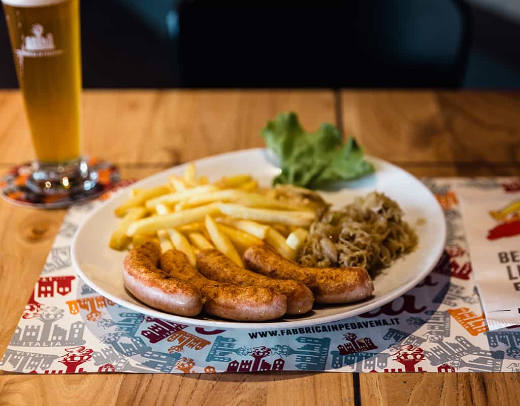 Würstel di Norimberga