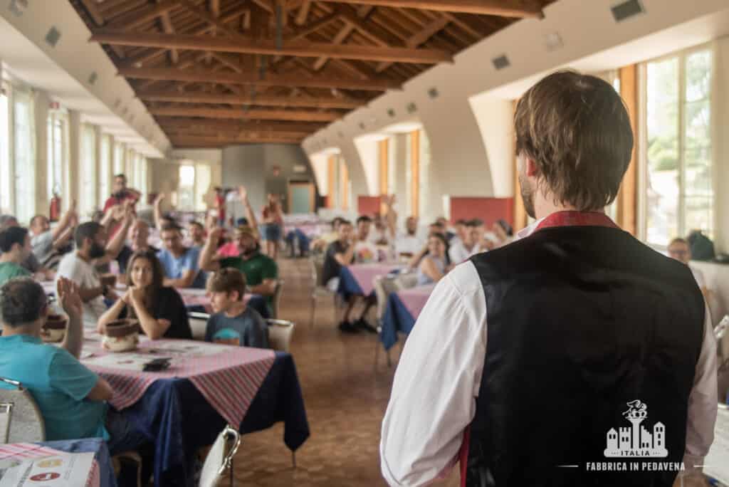 Degustazione Festa dell'Orzo: Spiegazione delle birre da parte del mastro birraio